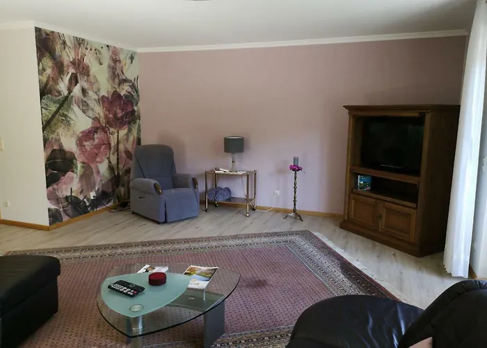 Appart-pension-schier 摩泽尔河畔的泽尔