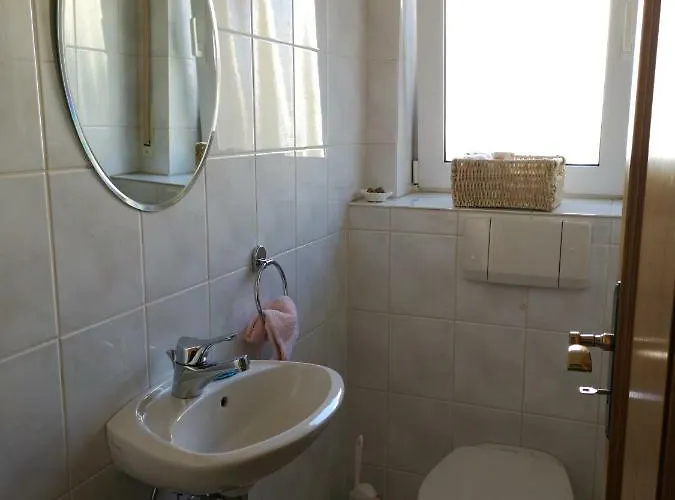 Appart-pension-schier 招待所 4*